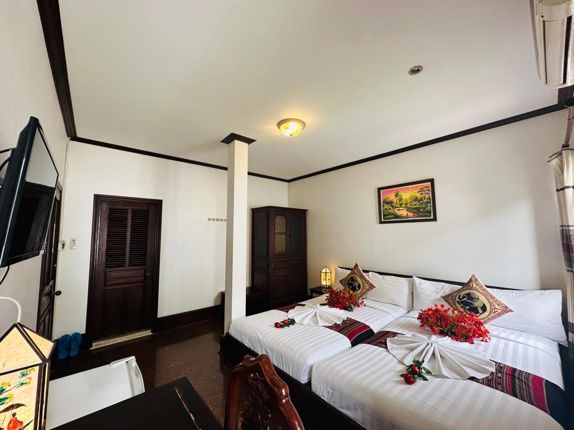 Thatsaphone Hotel Luang Prabang Extérieur photo
