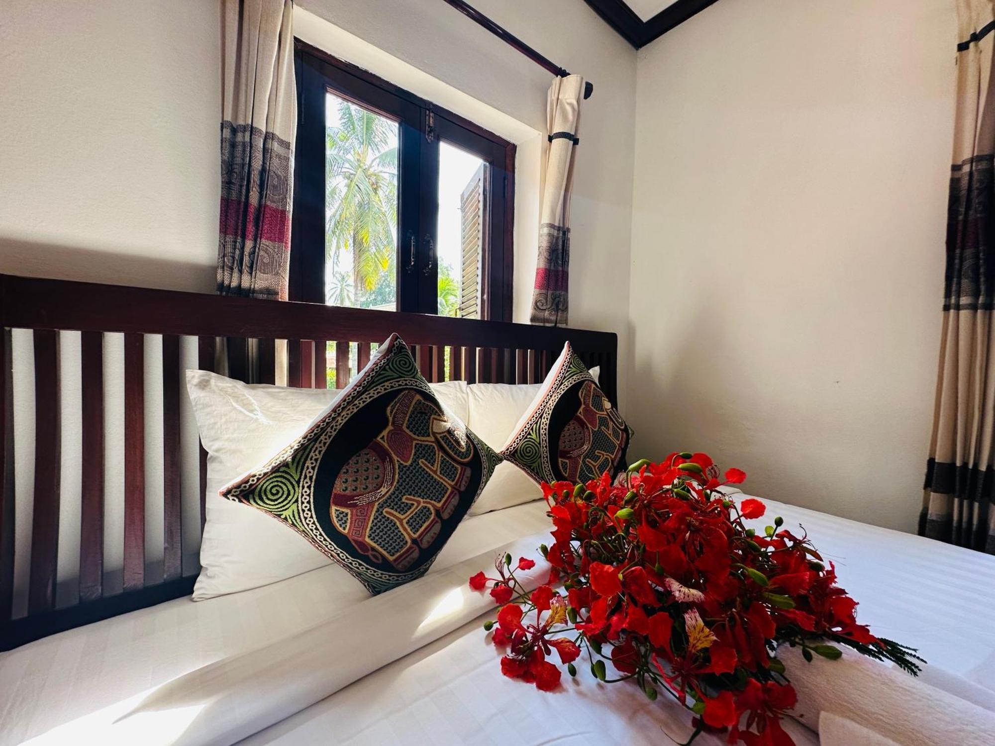 Thatsaphone Hotel Luang Prabang Extérieur photo