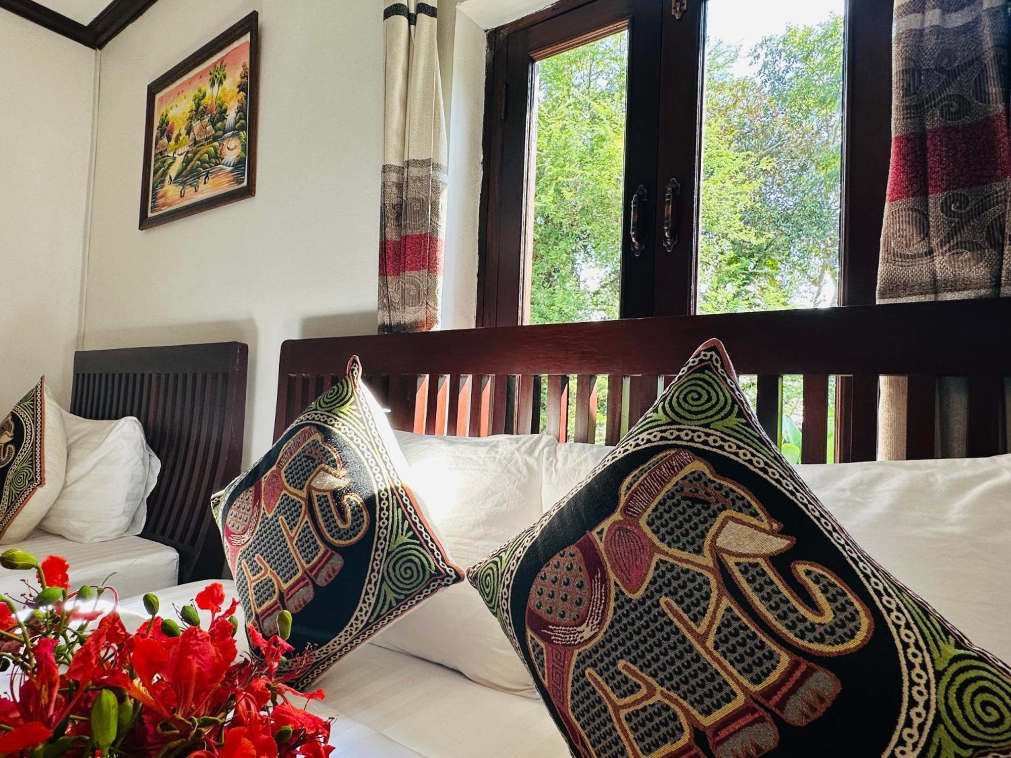 Thatsaphone Hotel Luang Prabang Extérieur photo