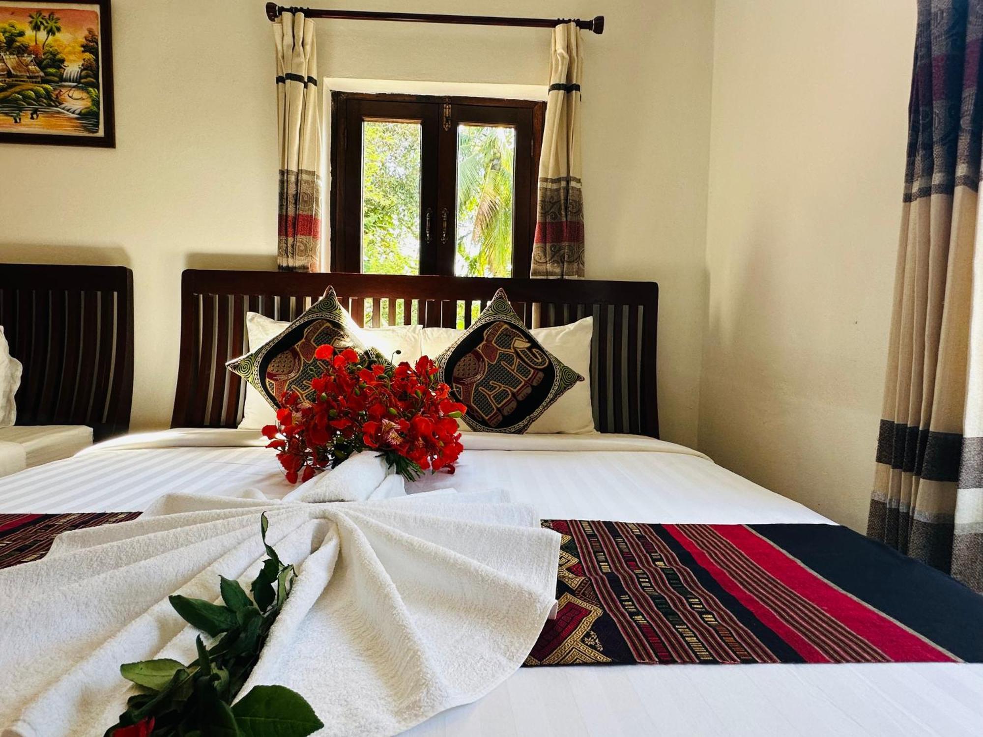 Thatsaphone Hotel Luang Prabang Extérieur photo